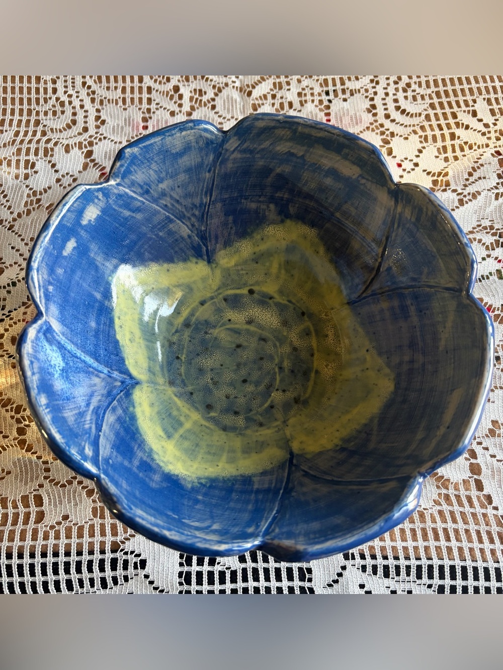 🌼Artisan Studio Pottery Floral Bloom Bowl - Signed Handcrafted Blue & Yellow 8"